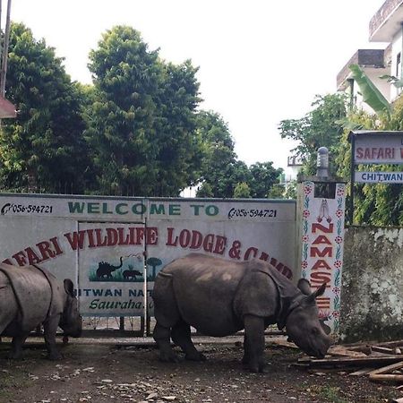 Safari Wildlife Lodge And Camp Chitwan Exteriér fotografie