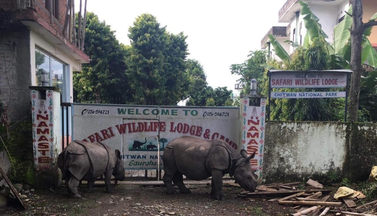 Safari Wildlife Lodge And Camp Chitwan Exteriér fotografie